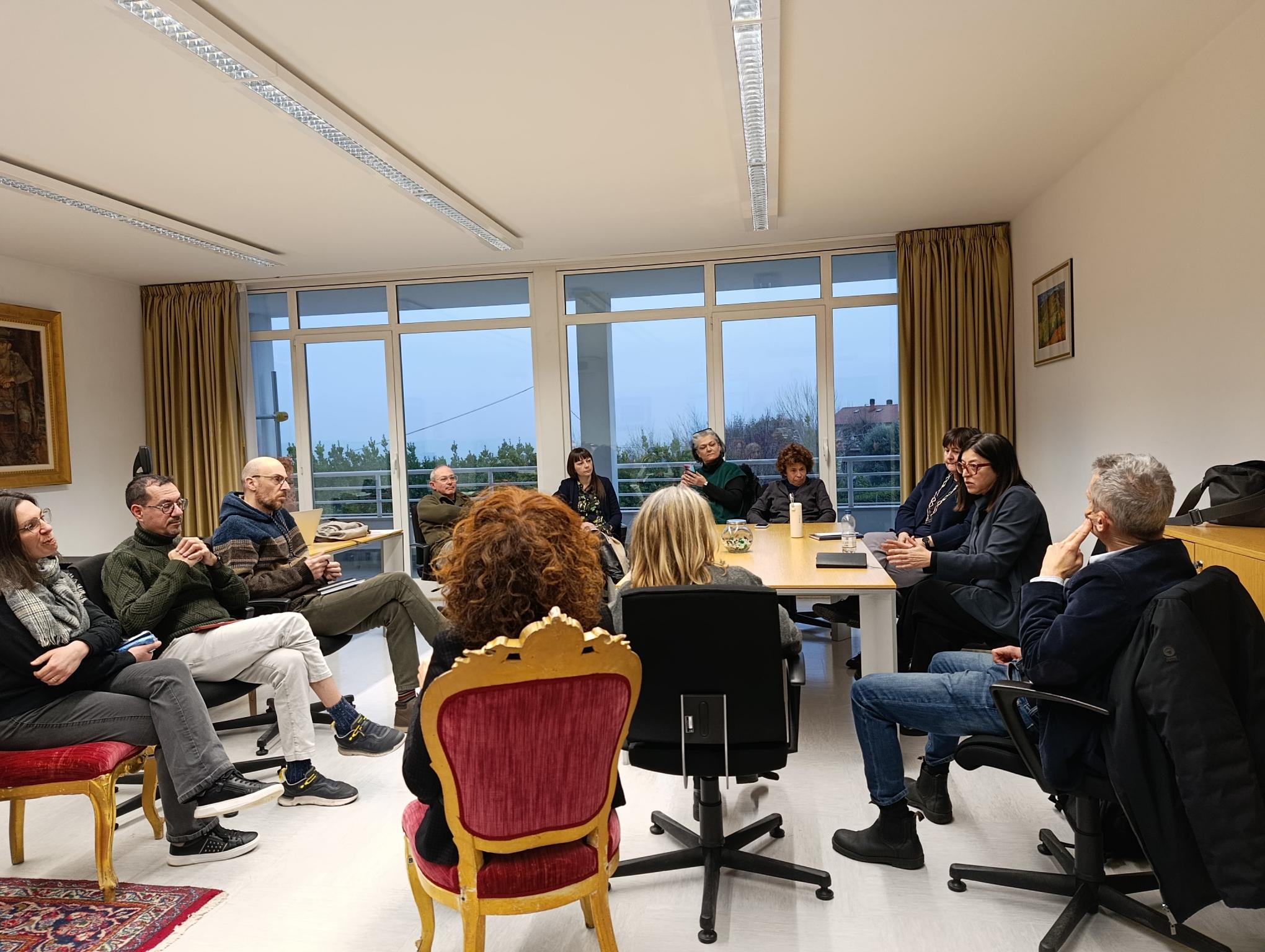 Incontri dal Direttore. Gigliola Paviotti dialoga con  Isabella Crespi